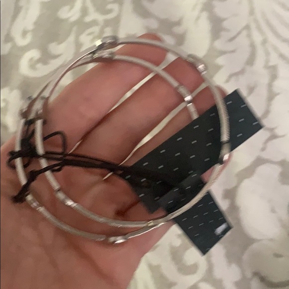 Two silver bangles - Picture 2 of 2